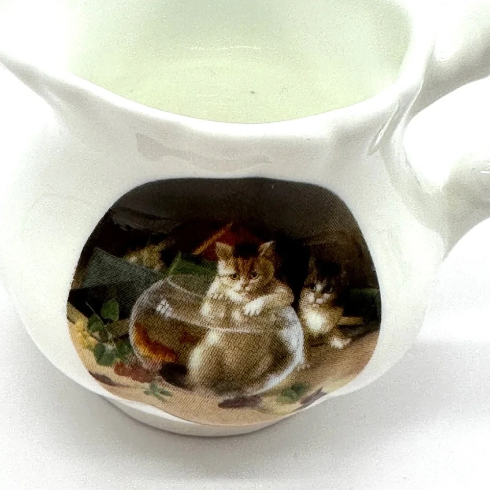Vintage Crownford Made In England Fine Bone China Miniature Tea Set Cats
